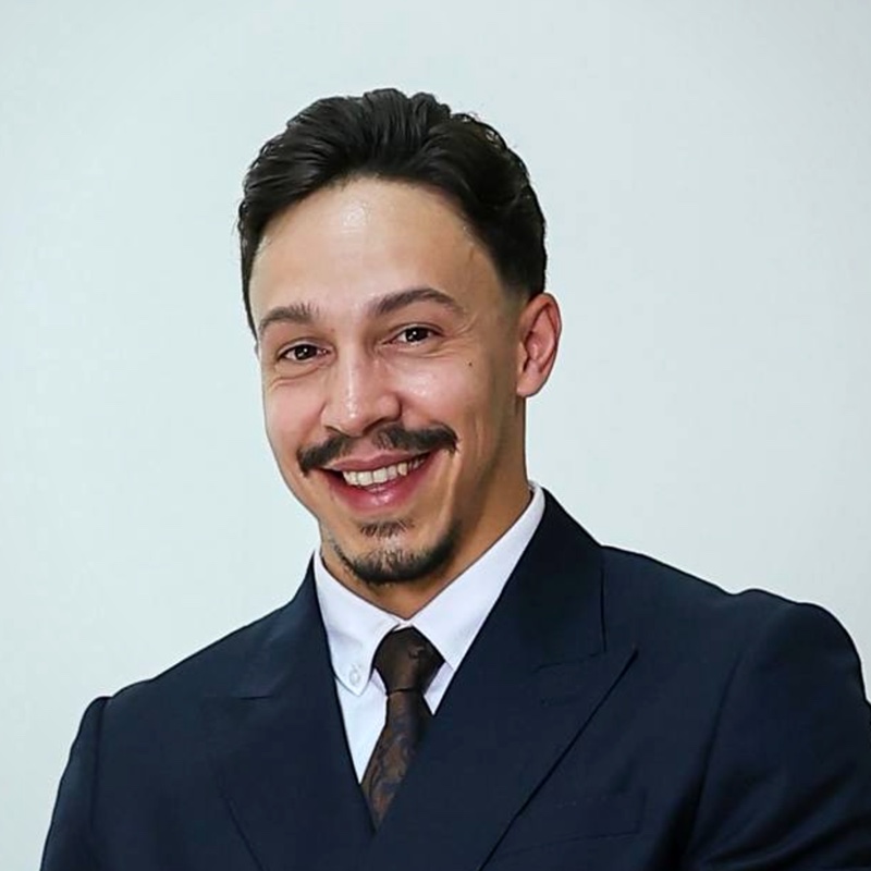 Portrait of Marcelo Correia